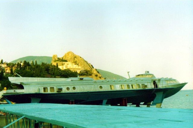 Гурзуф 2003.jpg